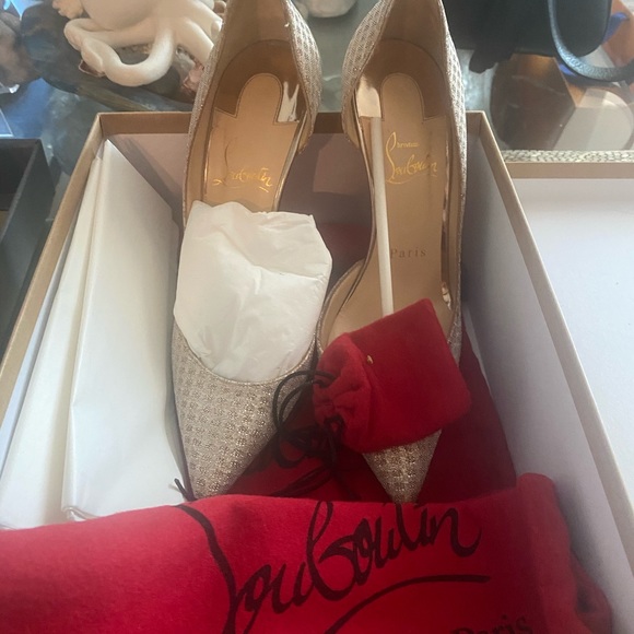 Christian Louboutin Wedding Shoes pumps - Picture 8 of 12